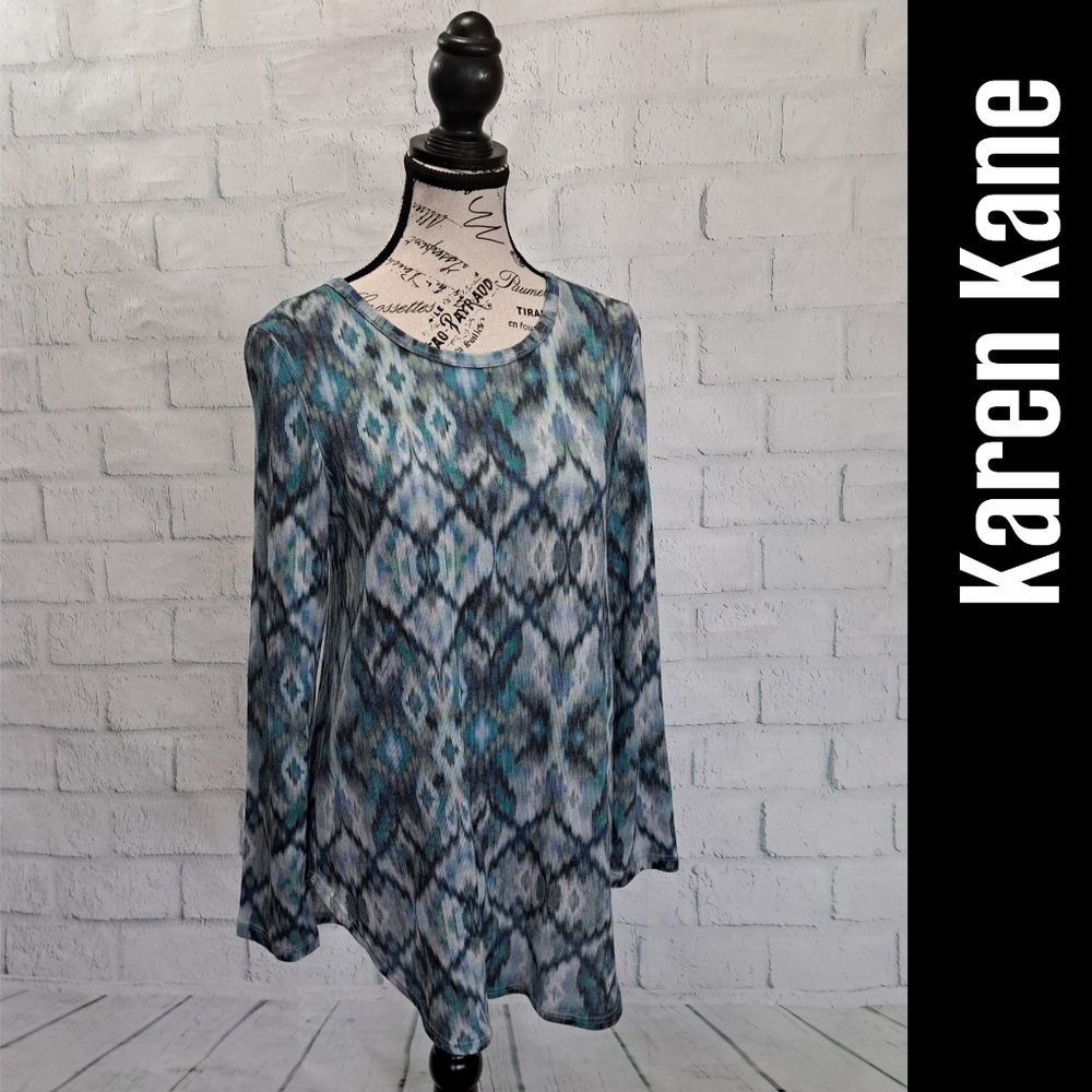 Karen Kane $70 top